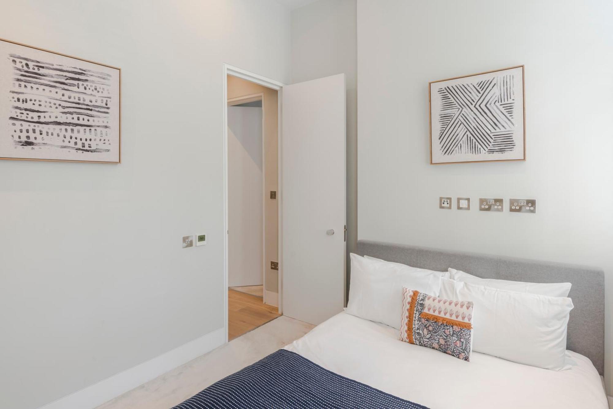 Central Holborn Bloomsbury Flats Londra Exterior foto