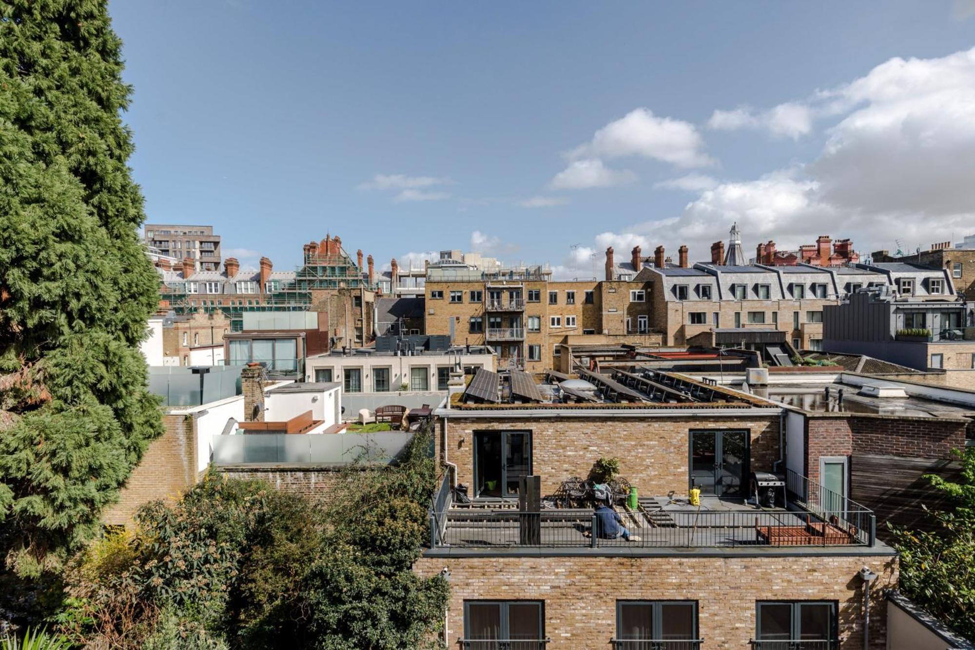Central Holborn Bloomsbury Flats Londra Exterior foto